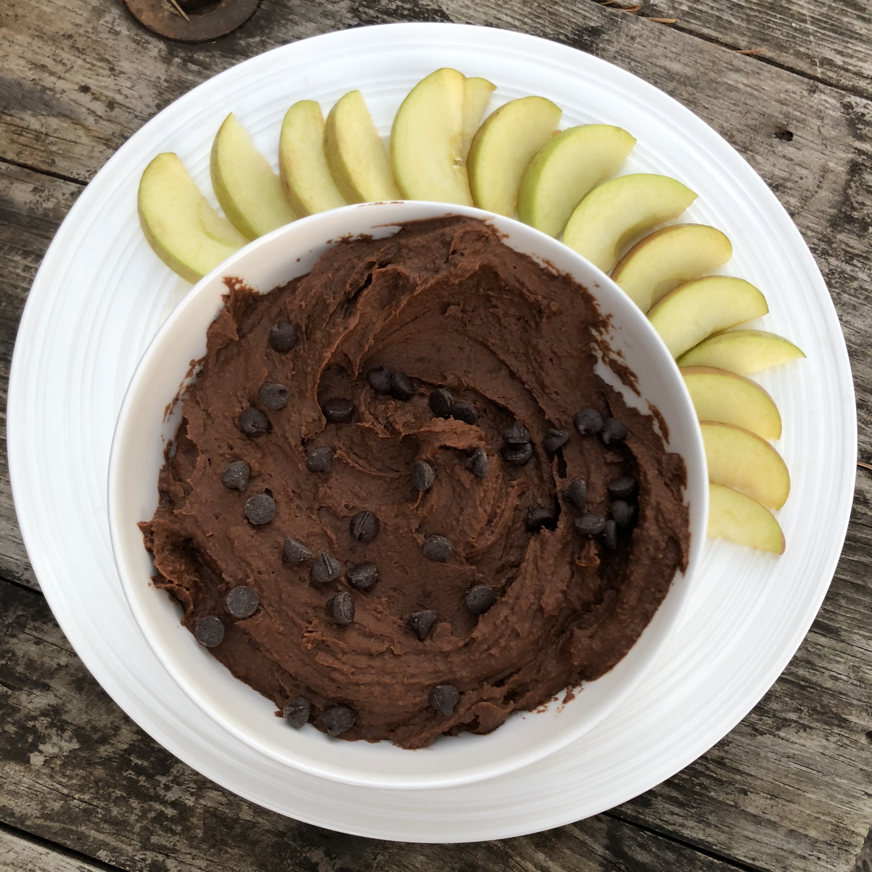 Chocolate brownie batter hummus